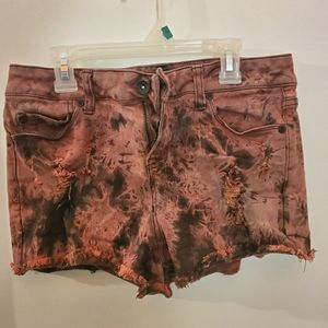 Red Hot Topic shorts